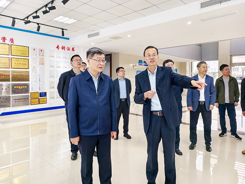 国机集团党委副书记、总经理罗乾宜调研中地装（无锡）钻探工具有限公司